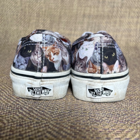 Limited Edition Vans ASPCA Cats Authentic’s - Picture 3 of 5
